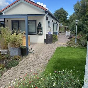 Вилла Bnb In Elst Met Jacuzzi Exterior photo