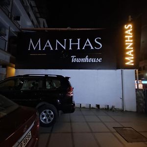 Апарт отель Manhas Townhose Tripunithura Exterior photo