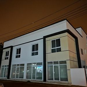 Апарт отель Shkk Alsada Llaigar Салала Exterior photo