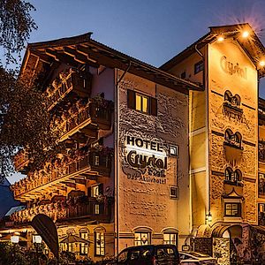 Hotel Crystal - Kitzhorn Suites Санкт-Йоганн Exterior photo