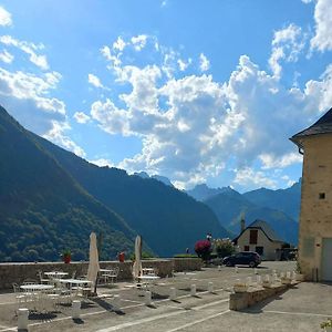 Отель Chateau D'Arance Cette-Eygun Exterior photo