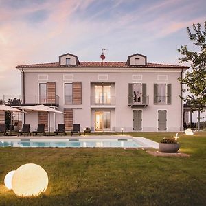 Villa Vinory Bricco Di Nizza Ницца-Монферрато Exterior photo