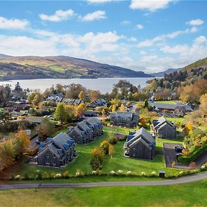 Вилла Mains Of Taymouth Country Estate 4* Houses Кенмор Exterior photo