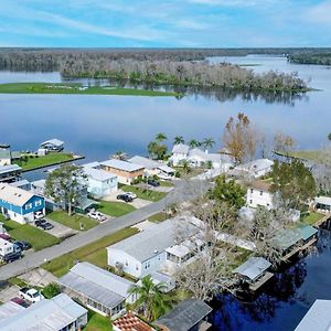 Sunny Waterfront Welaka Home With Private Dock! Satsuma Exterior photo