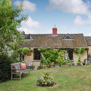 Picket Piece Cottage Chadlington Exterior photo