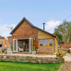 Вилла The Cider Barn, Luxury For 2 With Beautiful Views. Ледбери Exterior photo