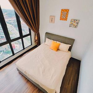 Silk Sky Balakong, 2 Bedroom, Family Friendly, Free Wifi, C180, Cheras Traders Square, Cheras, Kajang. Сери-Кембанган Exterior photo