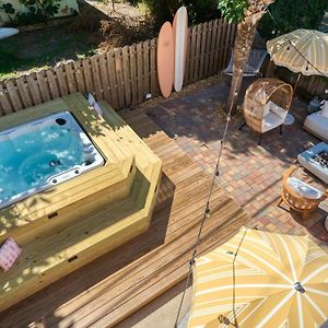 Вилла Luxury Beach House 3 Blocks From The Beach With Hot Tub A Fire Pit Outdoor Oasis Кейп-Канаверал Exterior photo