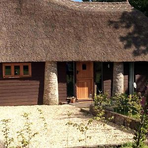 Вилла Unique Thatched Retreat Near Salcombe And Beaches South Milton Exterior photo