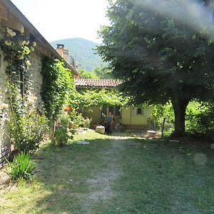 Bed and Breakfast Le Moulin Pradelle Exterior photo