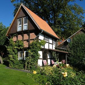 Zum Ferienhaus Umgebauter, Historischer Speicher, Mit Terrasse Und Garten In Ruhiger, Idyllischer Lage Винхаузен Exterior photo