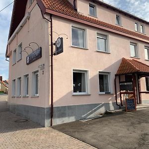 Bed and Breakfast Pension Zur Sonnenalb Зонненбюль Exterior photo