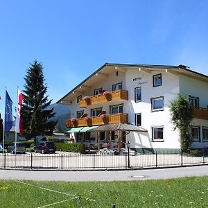 Naturparkhotel Florence Вайссенбах-на-Лехе Exterior photo