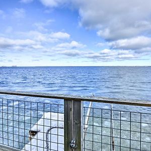 Henderson Harbor Cottage With Lake Access! Sackets Harbor Exterior photo