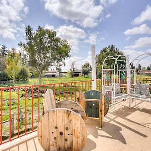 Rustic California Vacation Rental With Rooftop Patio Туларе Exterior photo