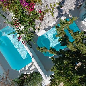 Thalassitra Private Pool Suites Адамас Exterior photo