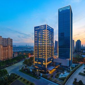 Отель Courtyard By Marriott Luoyang Лоян Exterior photo