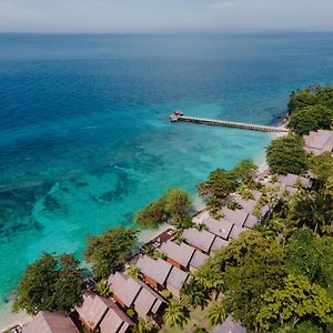 Tunamaya Beach & Spa Resort Tioman Island Кампонг-Мукут Exterior photo