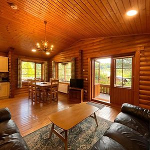 Countryside 3 Bedroom Log Cabin With Private Hot Tub - Ash Леминстер Exterior photo