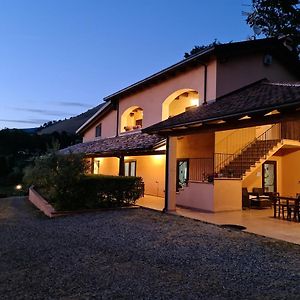 Вилла Agriturismo L'Ulivo Падула Exterior photo