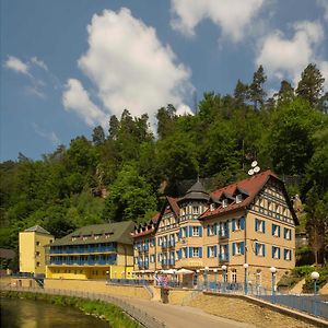 Hotel Praha Хренско Exterior photo