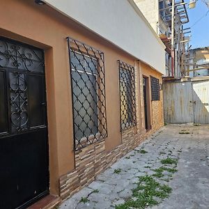 La Casa De Mama Rosita, Comoda Y Acogedora Кесальтенанго Exterior photo