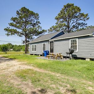 Baytown Vacation Rental With Large Yard! Exterior photo