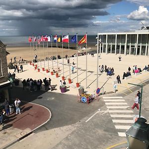 Апартаменты Vue Mer A Arromanches Exterior photo