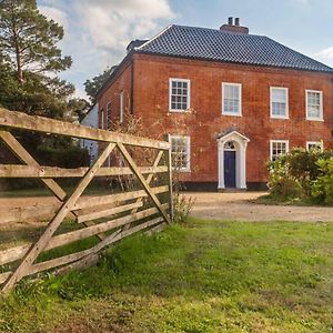 Host & Stay - Mill House Dereham Exterior photo