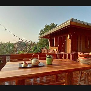 Baandindon Private Earthhouse Homestay Маэ-Рим Exterior photo