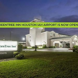 Greentree Inn - Iah Airport Jfk Blvd Хьюстон Exterior photo