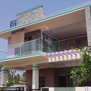 Kailash Guest Home Майсур Exterior photo