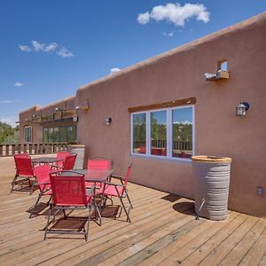 Вилла Casa Al Reves Pueblo-Style House With Views! Санта-Фе Exterior photo