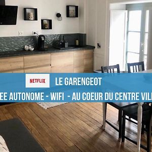 Le Garengeot - Wifi - Centre Ville - Property Rental Nm Витре Exterior photo