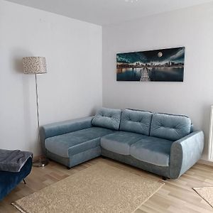 Апартаменты Apartament Paderewskiego 1 Зелонка Exterior photo