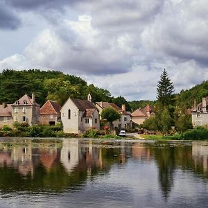 Вилла Domaine De Puygiraud Sur L'Anglin Saint-Pierre-de-Maille Exterior photo