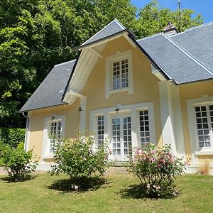 Вилла La Maison Du Gardien, Chateau De Lavenue Pierrefitte-en-Auge Exterior photo