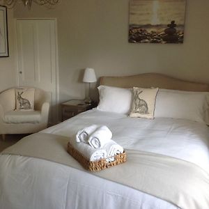 Bed and Breakfast Three Ivy Cross Шефтсбери Room photo