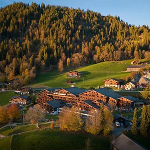 Отель Huus Gstaad Занен Exterior photo