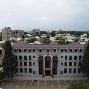 Leon Hotel Spa Гянджа Exterior photo