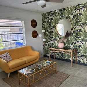 Вилла Miami'S Cozy Tropical Getaway Exterior photo