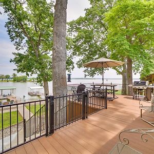 Pet-Friendly Grove Vacation Rental With Boat Dock! Exterior photo