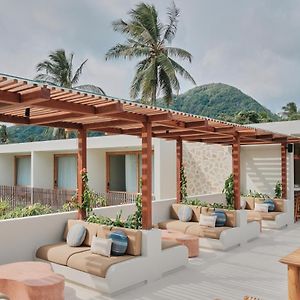 Boni Beach Lombok Boutique Hotel & Villas Селонг-Беланак Exterior photo