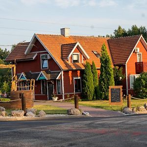 Reiu Holiday Centre Paikuse Exterior photo