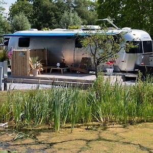 Апартаменты Airstream Retro Usa Caravan Эрневальд Exterior photo