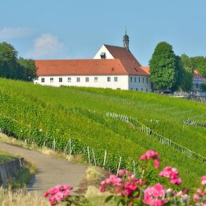 Отель Vogelsburg Фольках Exterior photo