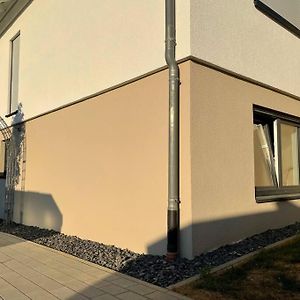 Kasa Klemm - Helle Und Zentral Gelegene Wohnung Бреттен Exterior photo