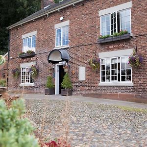 Отель Alvanley Arms, Cotebrook Тарпорли Exterior photo