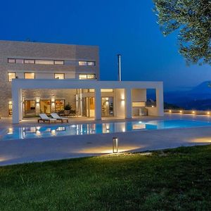 Luxurious Retreat Villa In Heraklion Crete Athanatoi Exterior photo