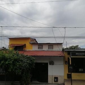 Casa De Relajacion Low Cost Ла-Дорада Exterior photo